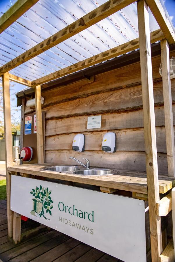 Orchard Hideaways Hotel Penrith Exterior foto